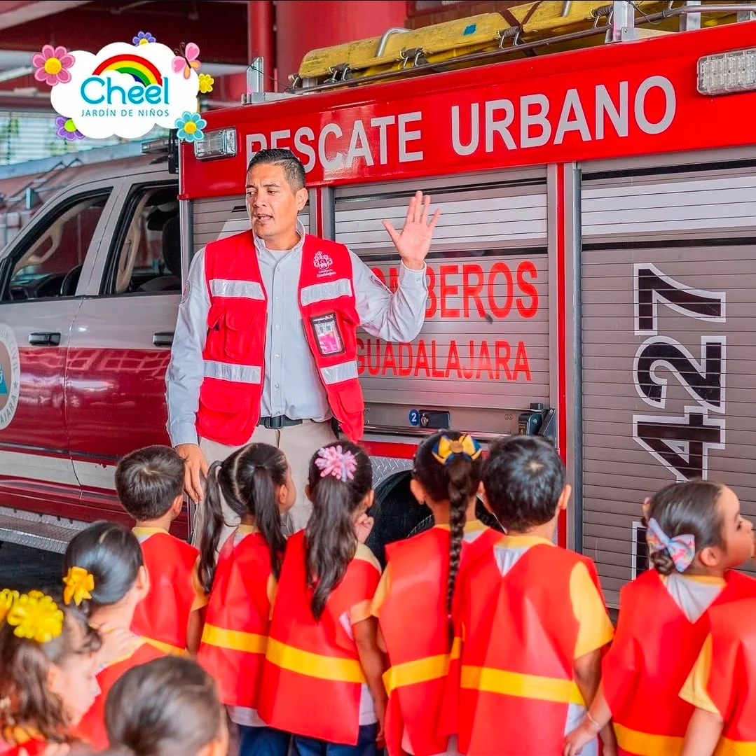 Convivencia y socialización de niños en Kínder Cheel Zapopan